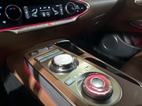 2025 Genesis GV70 2.5T Prestige AWD
