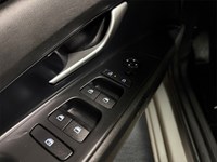 2025 Hyundai Elantra Preferred IVT