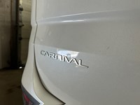 2024 Kia Carnival EX FWD