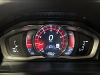 2016 Volvo S60 Cross Country 4dr Sdn T5 Platinum AWD