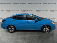 2025 Nissan Versa SV CVT