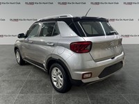 2023 Hyundai Venue Preferred IVT w/Two-Tone