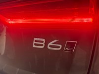2022 Volvo XC60 B6 AWD Momentum