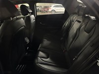2024 Hyundai Elantra Luxury IVT