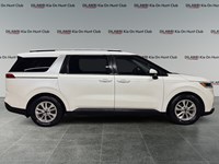 2022 Kia Carnival LX+ FWD
