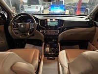 2021 Honda Pilot Touring 8-Passenger AWD