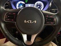 2022 Kia Niro Special Edition I BLIND SPOT I SUNROOF I CAR PLAYI
