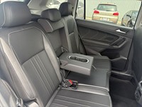 2024 Volkswagen Tiguan Comfortline i CAR PLAY I LEATHERI LANE KEEPI
