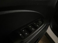 2023 Hyundai Venue ESSENTIAL I  CAR PLAY I HEATED SEATS