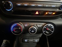 2023 Hyundai Venue ESSENTIAL I  CAR PLAY I HEATED SEATS