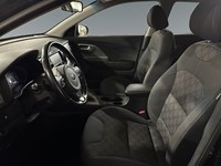 2017 Kia Niro FWD 4dr L