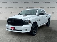 2023 RAM 1500 Classic Express 4x4 Crew Cab 5'7" Box