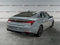 2022 Hyundai Elantra Preferred IVT w/Sun & Tech Package