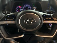 2022 Hyundai Elantra Preferred IVT w/Sun & Tech Package