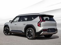 2026 Kia EV9 Land w/Plus Package AWD