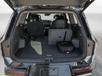 2026 Kia EV9 Land w/Premium Package AWD