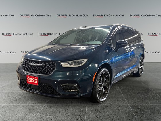 2022 Chrysler Pacifica Touring L
