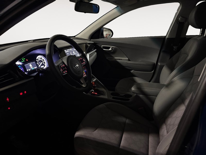 2020 Kia Niro LX FWD