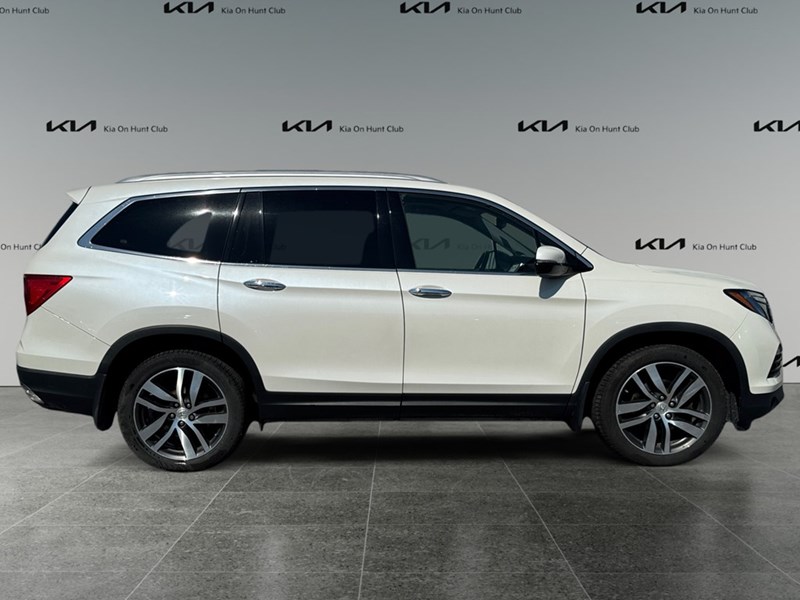 2017 Honda Pilot 4WD 4dr Touring