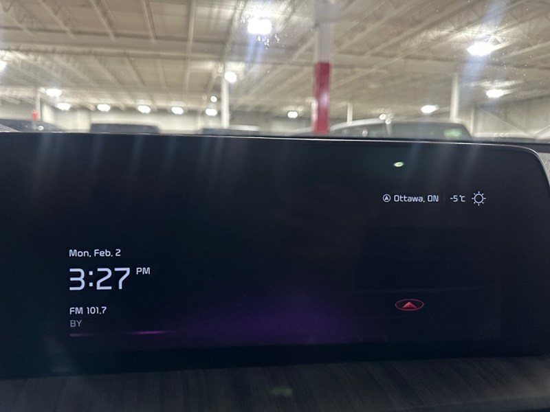 2023 Kia Telluride SX Limited AWD w/Black Interior