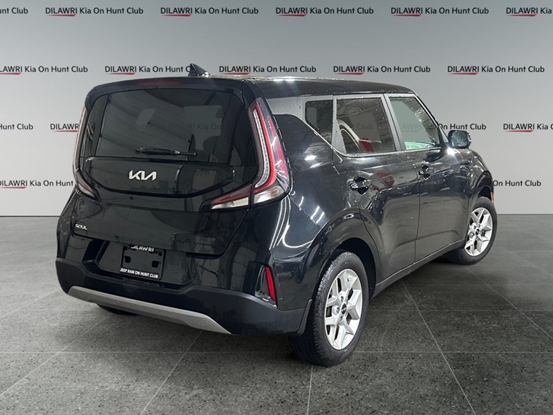 2023 Kia Soul EX IVT