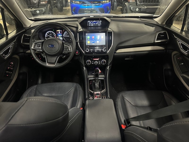 2023 Subaru Forester Limited CVT