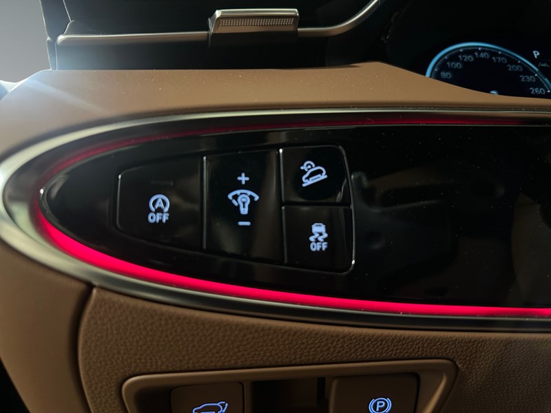 2025 Genesis GV70 2.5T Prestige AWD