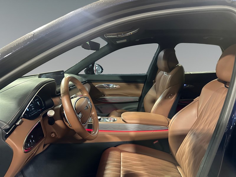 2025 Genesis GV70 2.5T Prestige AWD