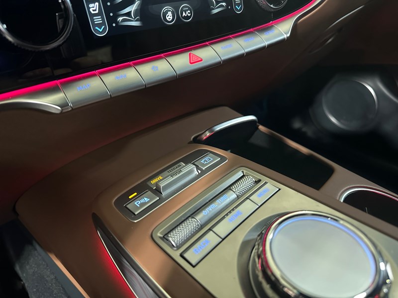 2025 Genesis GV70 2.5T Prestige AWD