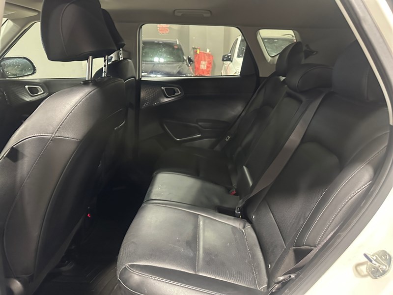 2022 Kia Soul EV EV Limited Auto