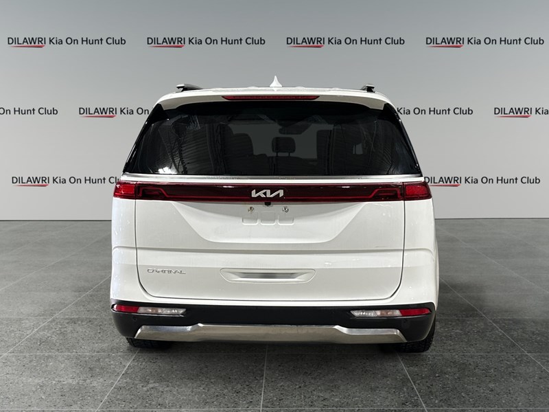 2024 Kia Carnival EX FWD