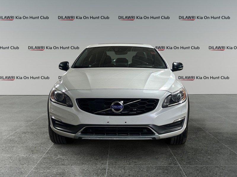 2016 Volvo S60 Cross Country 4dr Sdn T5 Platinum AWD