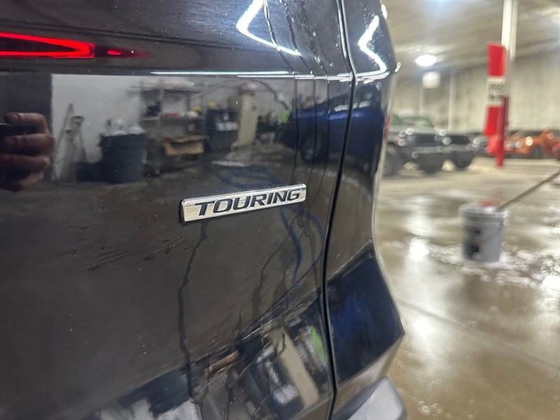 2024 Honda CR-V Hybrid Touring AWD