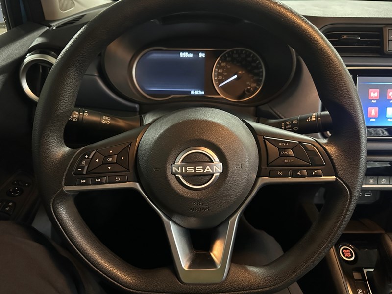 2025 Nissan Versa SV CVT