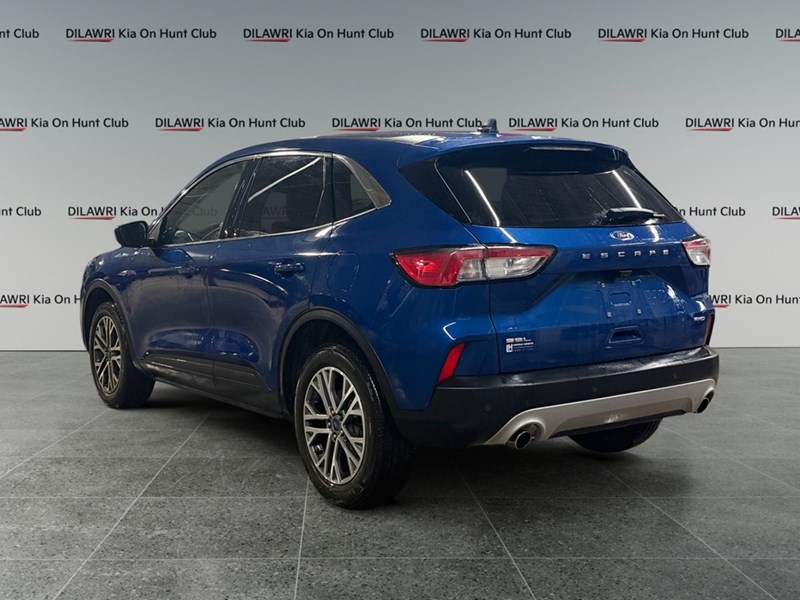 2022 Ford Escape SEL AWD