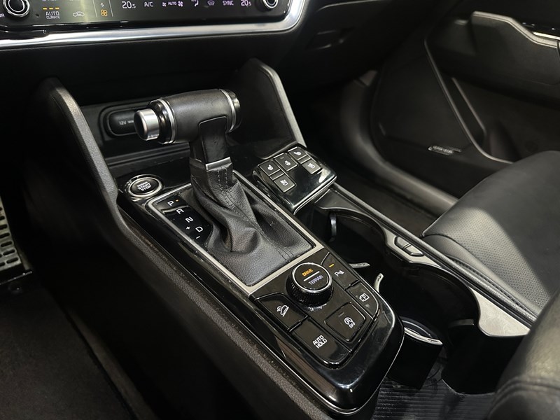 2023 Kia Sportage X-Line Limited AWD w/Black Interior