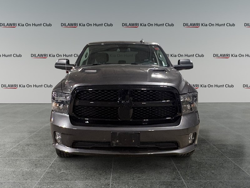 2021 RAM 1500 Classic Express 5.7L Hemi