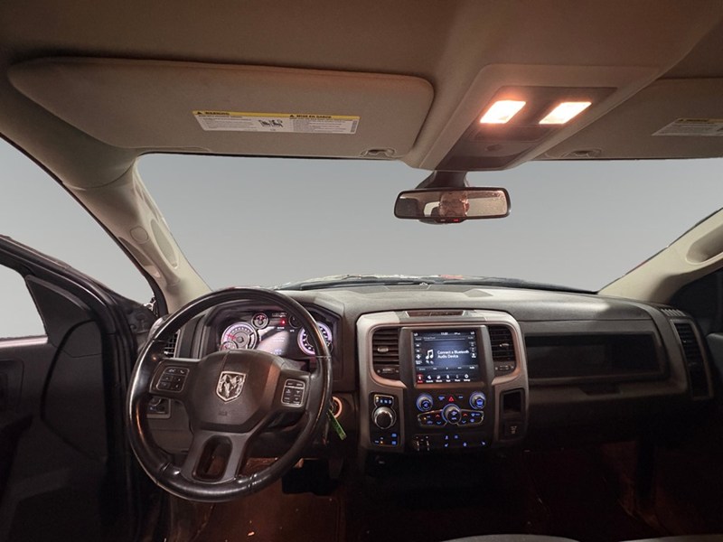 2021 RAM 1500 Classic Express 5.7L Hemi