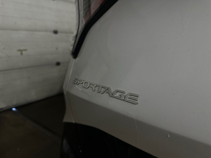 2023 Kia Sportage EX Premium AWD w/Black Interior