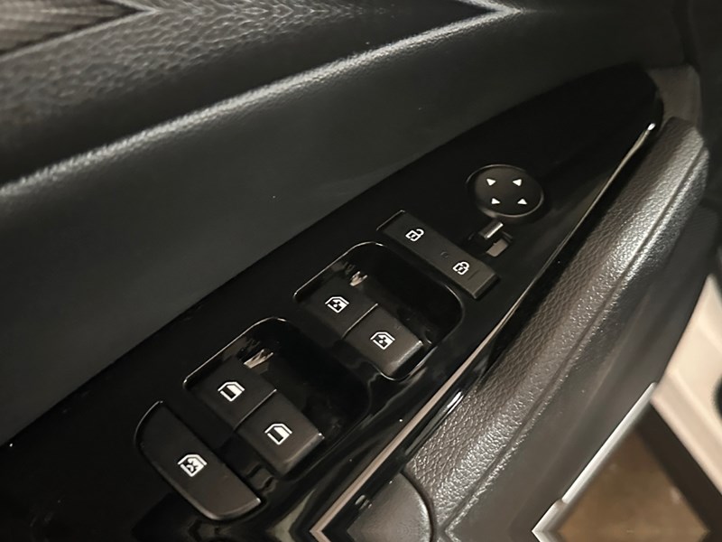 2023 Kia Sportage EX Premium AWD w/Black Interior