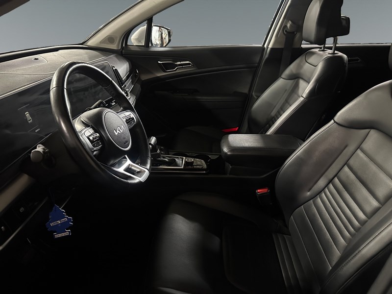 2023 Kia Sportage EX Premium AWD w/Black Interior