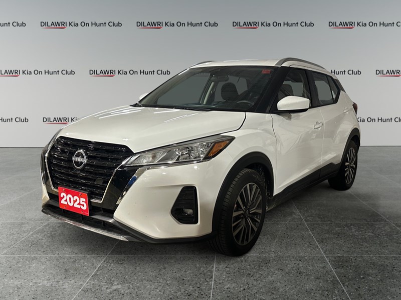 2025 Nissan Kicks Play SV FWD