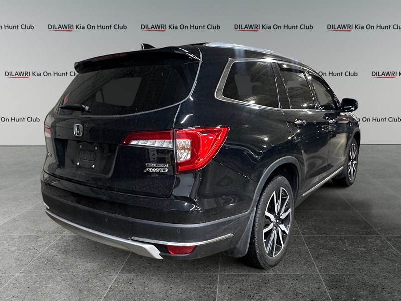 2021 Honda Pilot Touring 8-Passenger AWD