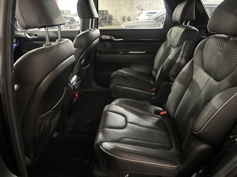 2024 Hyundai Palisade Ultimate Calligraphy 7-Passenger i OFF LEASEI
