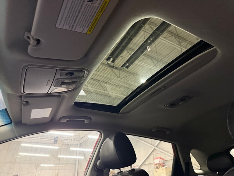 2022 Kia Niro Special Edition I BLIND SPOT I SUNROOF I CAR PLAYI