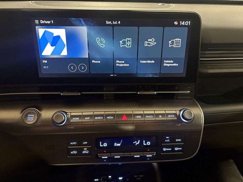 2025 Hyundai Kona TREND I AWD I CAR PLAY I SUNROOF I LEATHER