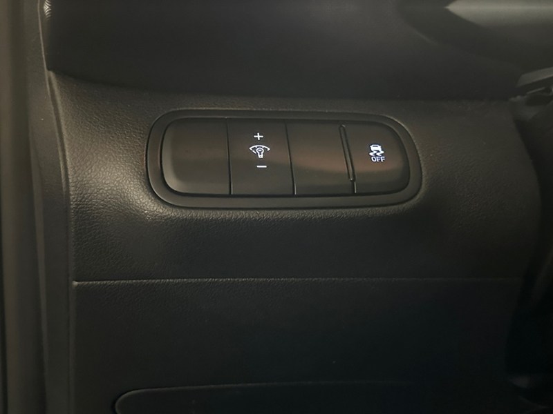 2023 Hyundai Venue ESSENTIAL I  CAR PLAY I HEATED SEATS