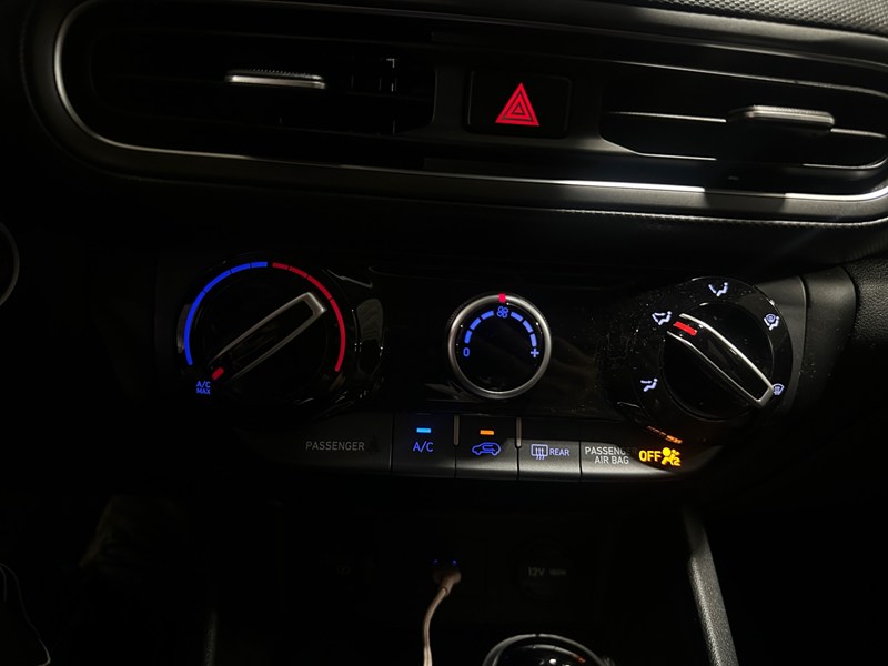 2023 Hyundai Kona 2.0L Preferred AWD w/Sun & Leather Package