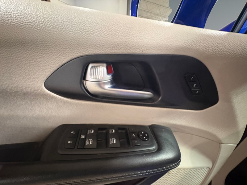 2020 Chrysler Pacifica Hybrid Limited 2WD