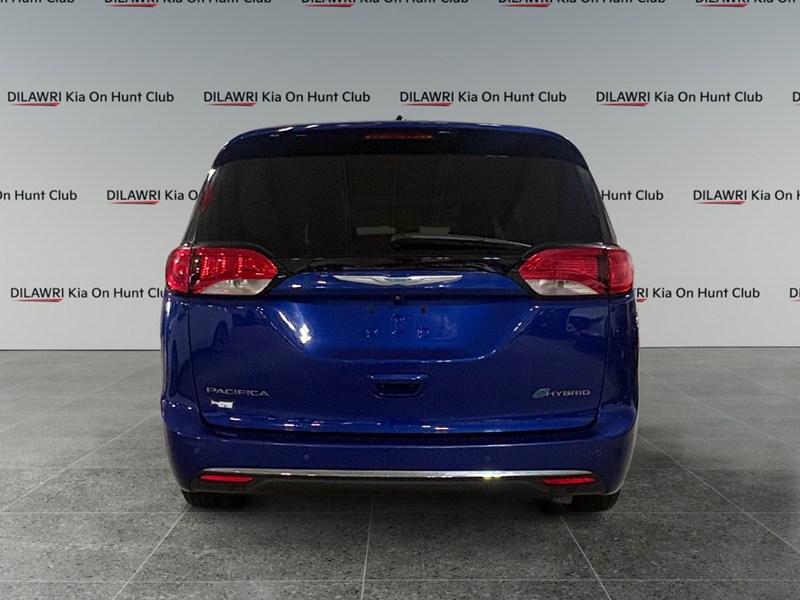 2020 Chrysler Pacifica Hybrid Limited 2WD